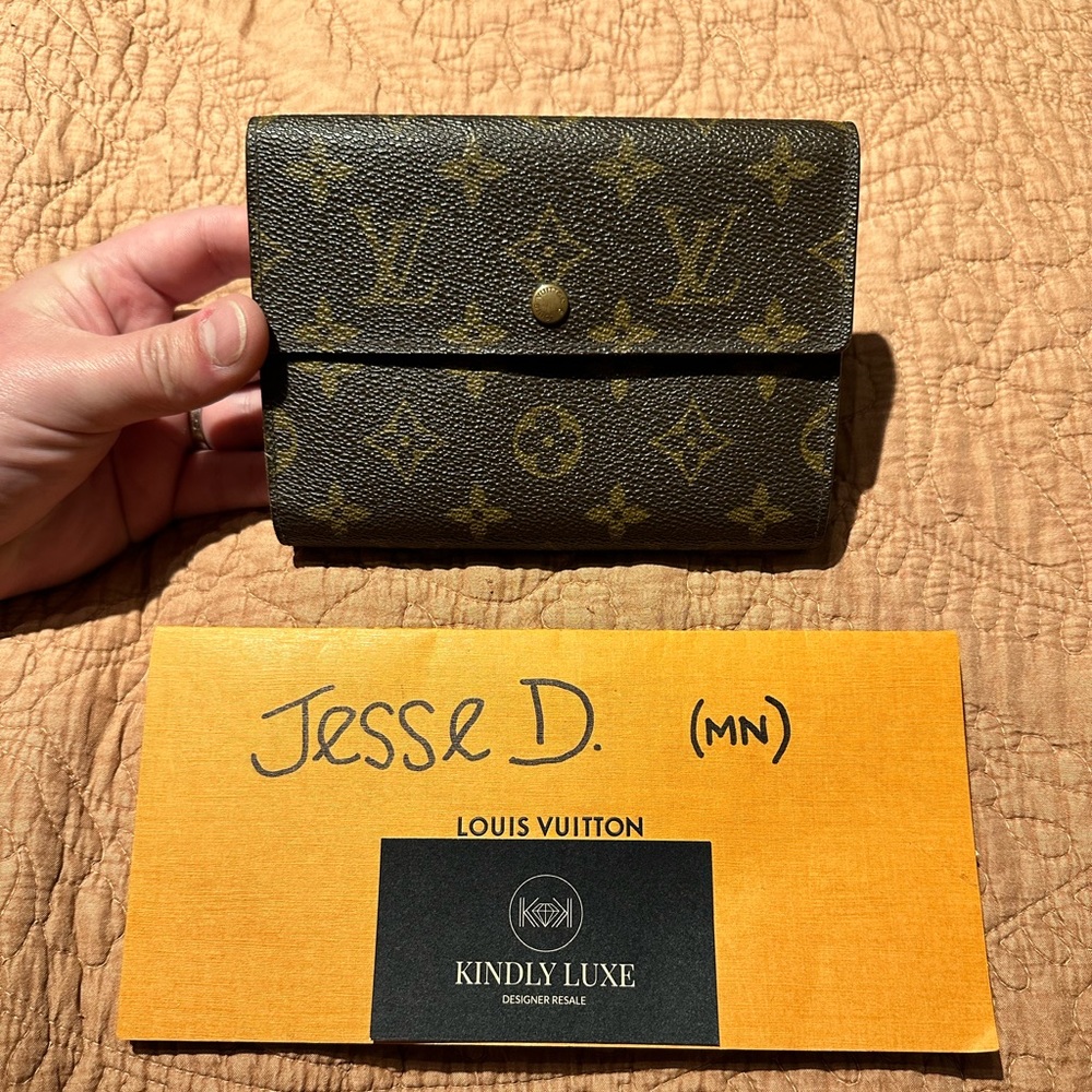 SOLD — LV Louis Vuitton Porte Tresor Etui Papiers Wallet